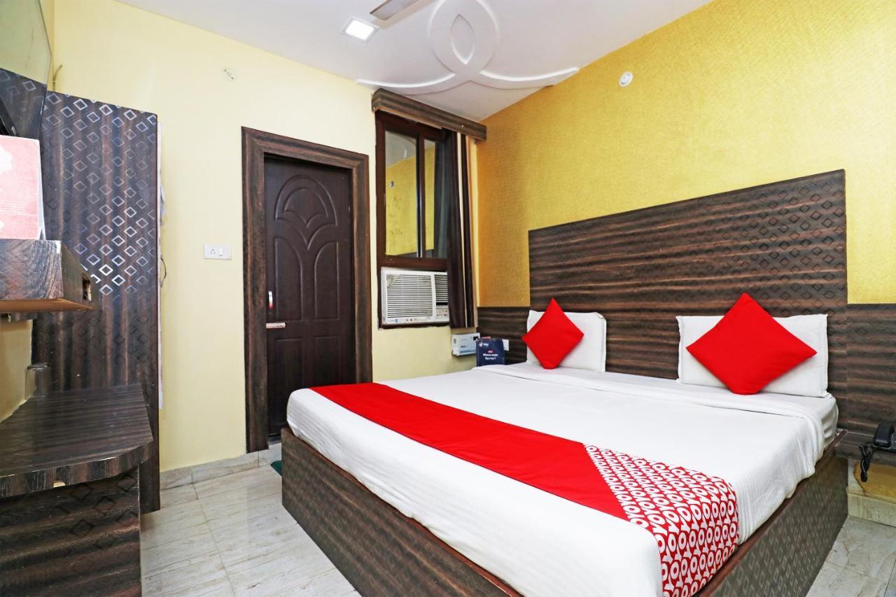 Oyo Flagship 8393 Hotel Park Avenue Lucknow Eksteriør bilde